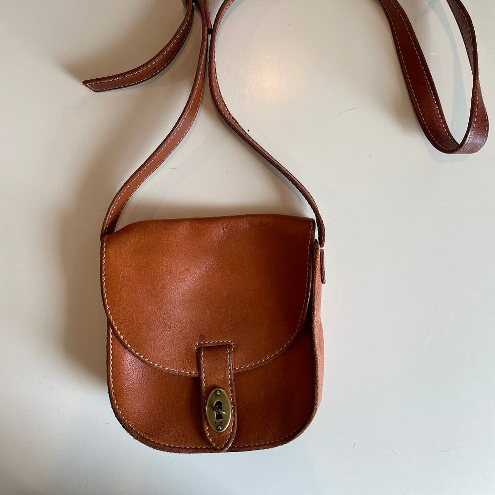 Fossil leather purse